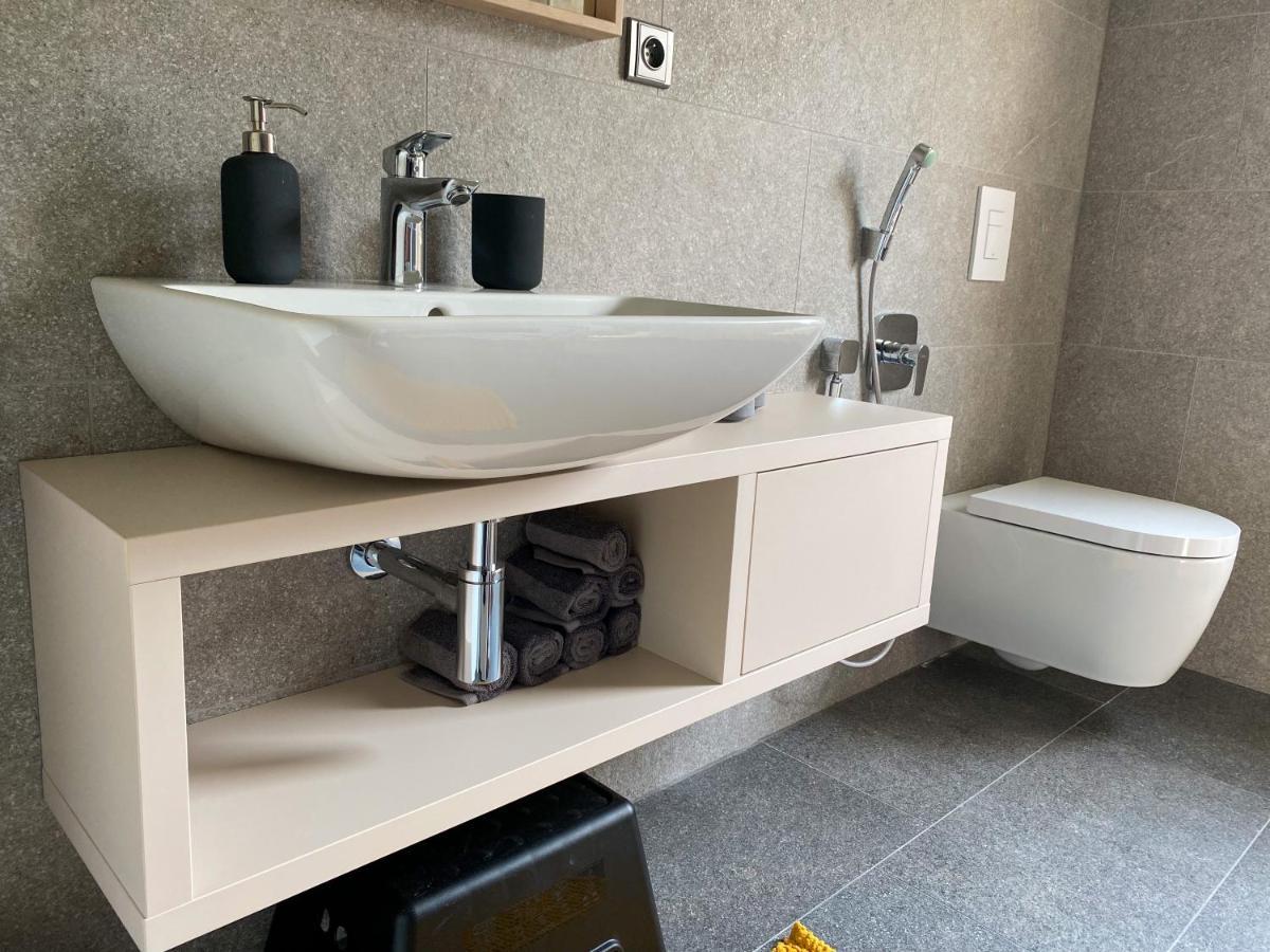 Apartman Luel โดลนี โมราวา ภายนอก รูปภาพ